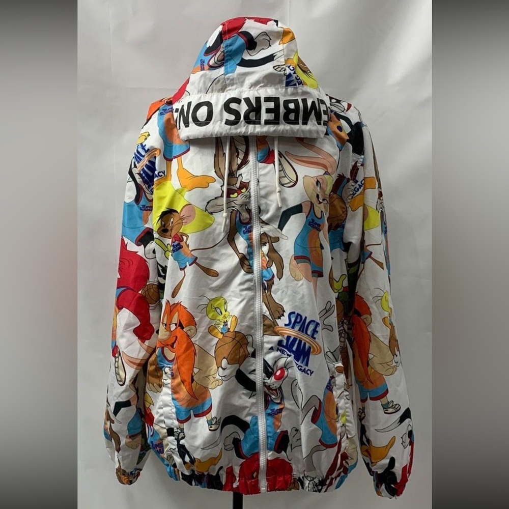 Vintage Space Jam Tune Squad Members Only Windbreaker